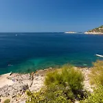 Planka Pearl 3* Ražanj